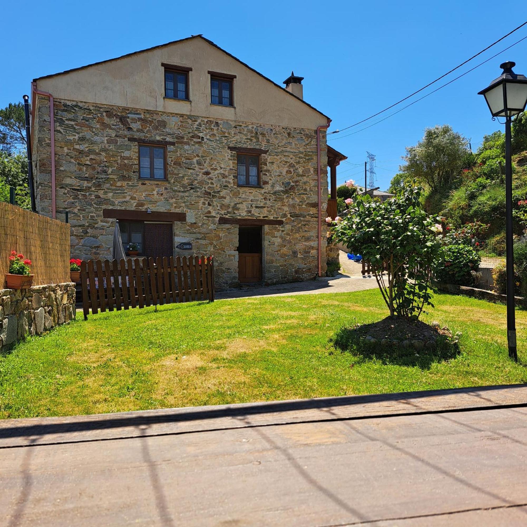 Apartamentos Rurales Tia Vicenta Santa Eulalia de Oscos Extérieur photo